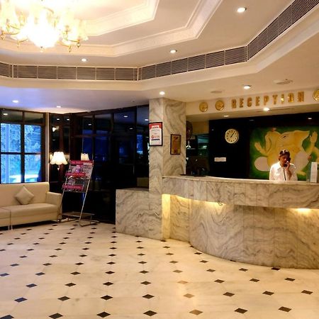 Hotel Mb International Palace Side Mysore Exterior photo