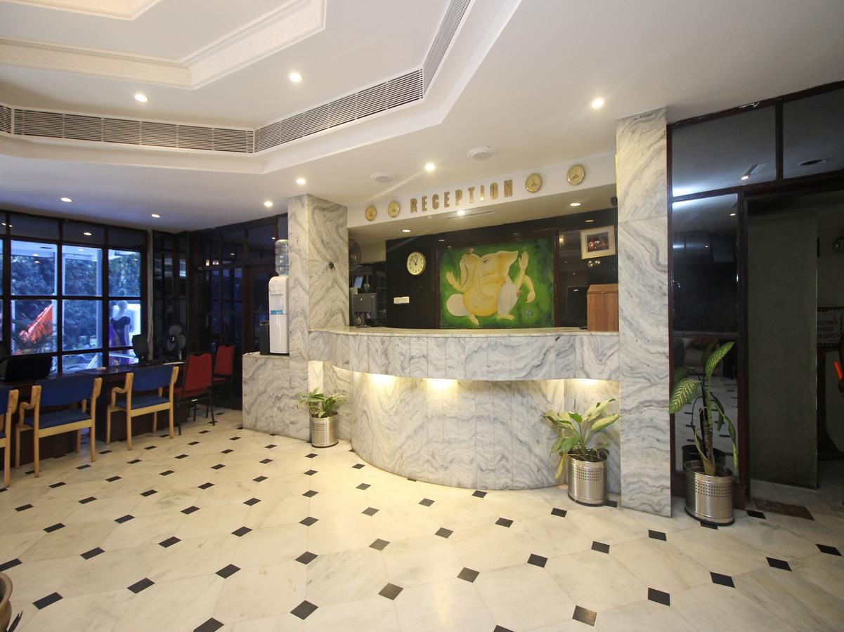 Hotel Mb International Palace Side Mysore Exterior photo